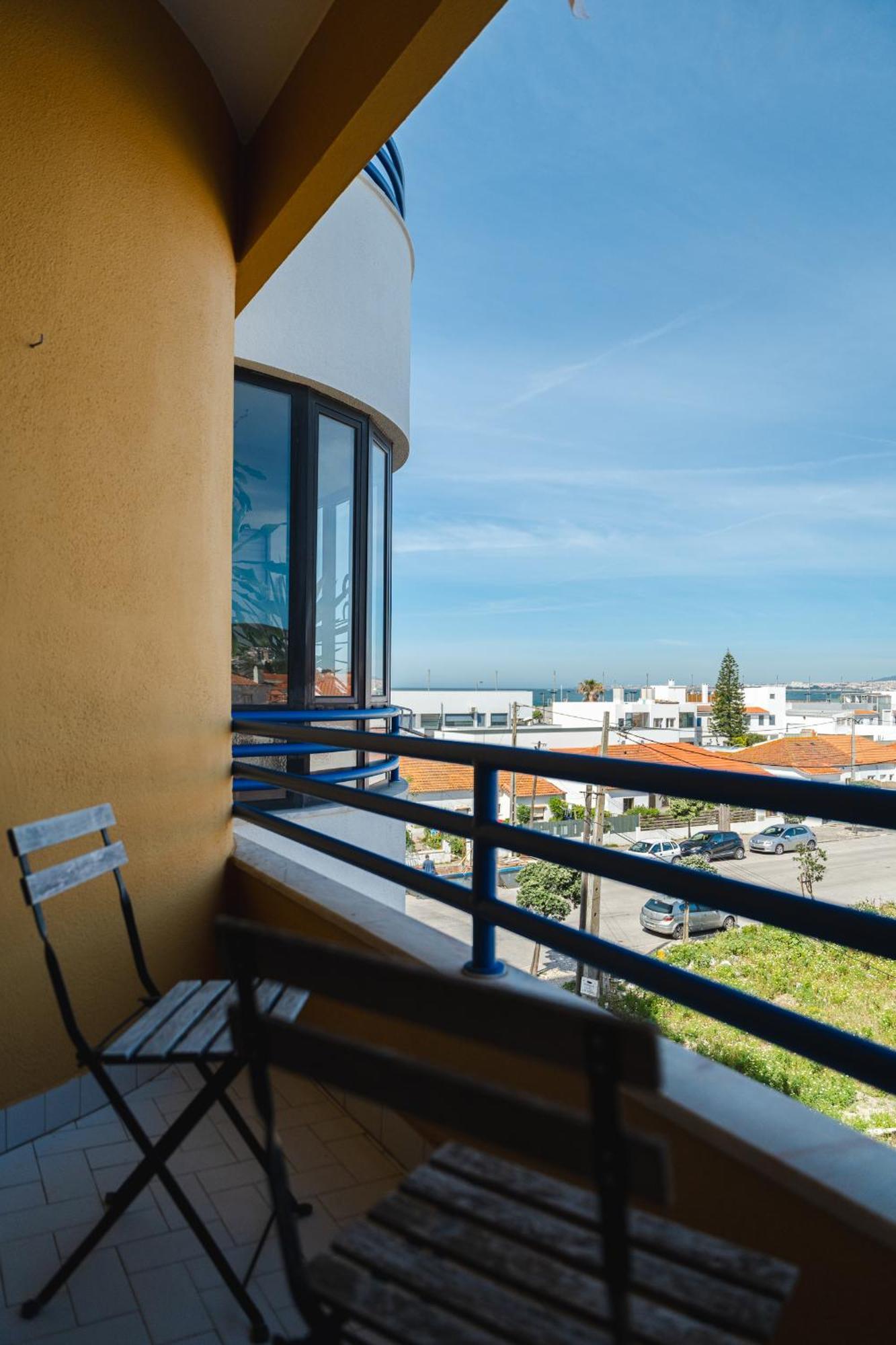 Sea View & Sundown, 150M From The Beach And Surf Spots 코스타 다 카파리카 외부 사진